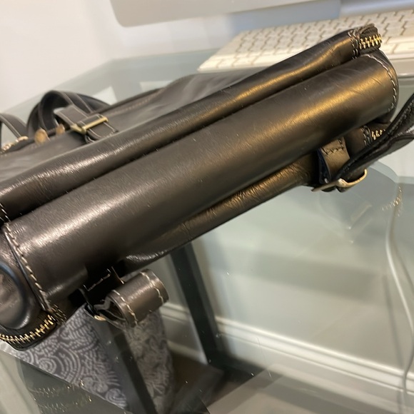 Time Resistance Backpack with golden/copper hardware - Picture 13 of 14